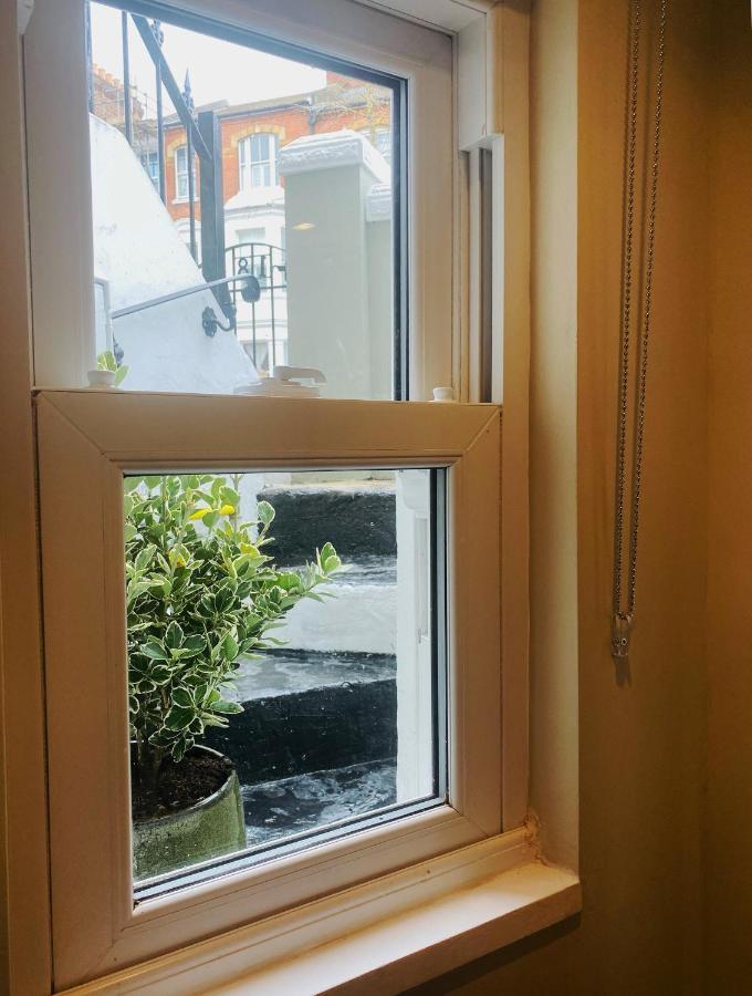 Cosy Central Hideaway St Leonards-on-Sea Extérieur photo